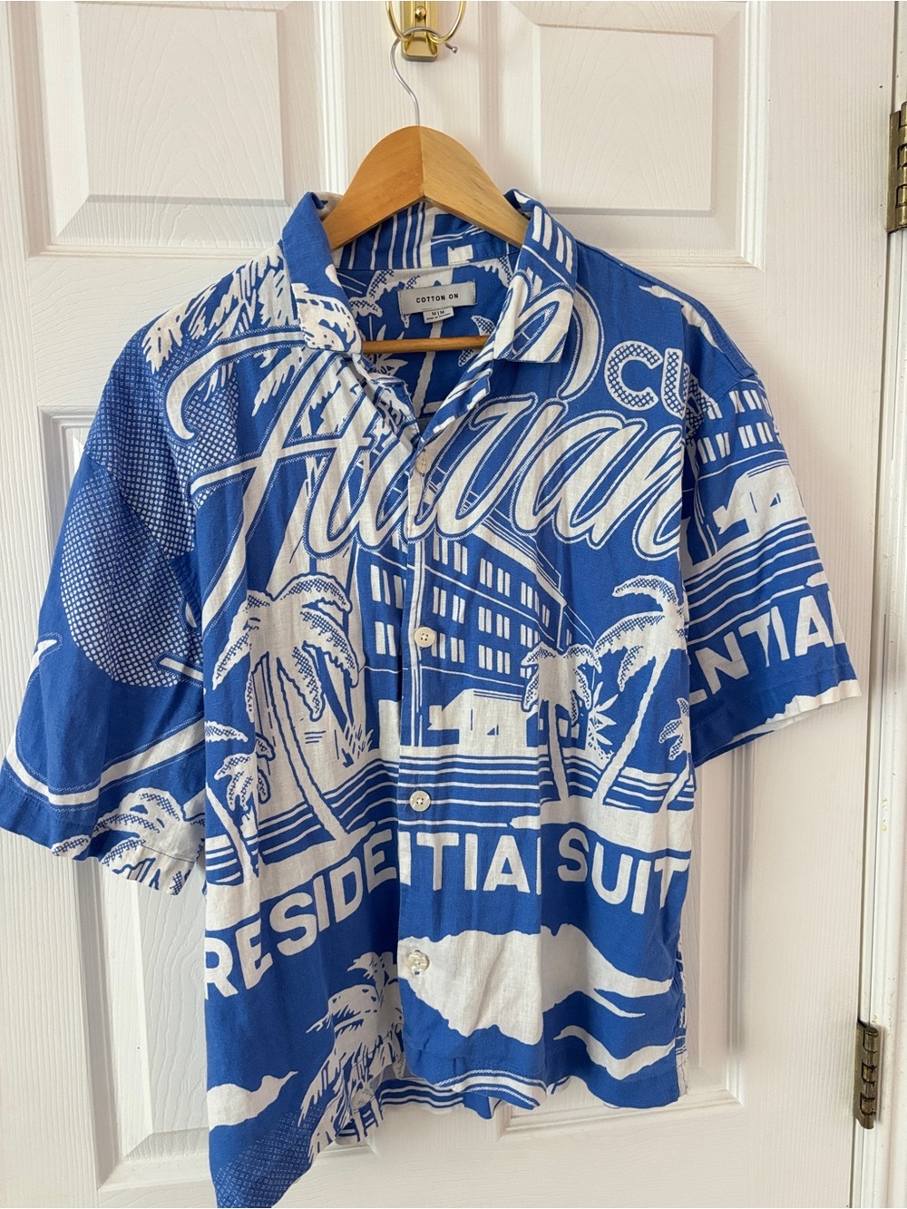 Cotton On Blue & White Tropical Print Short Sleeve Button-Up